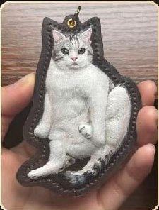 Standard artist leather pet portrait example