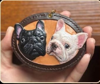 Standard artist leather pet portrait example
